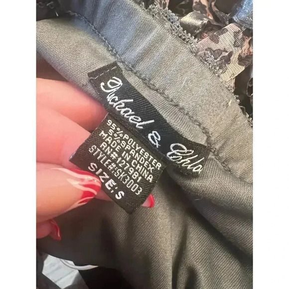 Rachael & Chloe layered petticoat style skirt girls size small - Picture 6 of 6